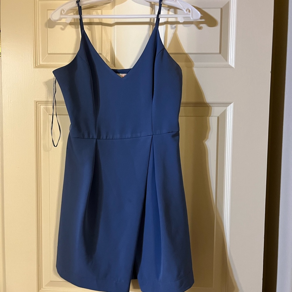 Elegant Blue Sleeveless Dress